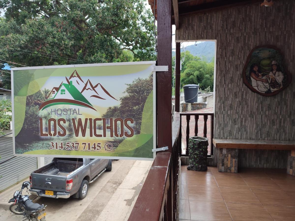Hostal Los Wichos مينسا المظهر الخارجي الصورة
