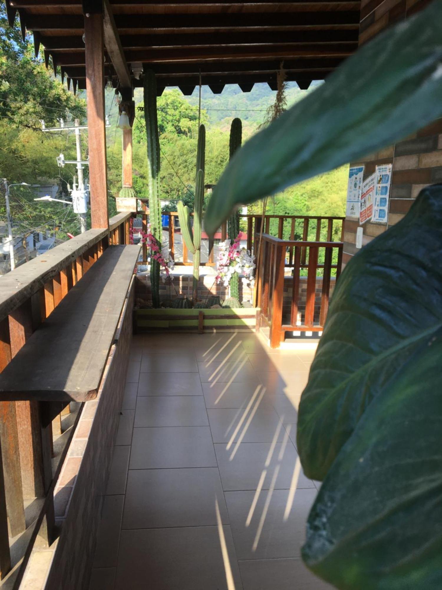 Hostal Los Wichos مينسا المظهر الخارجي الصورة