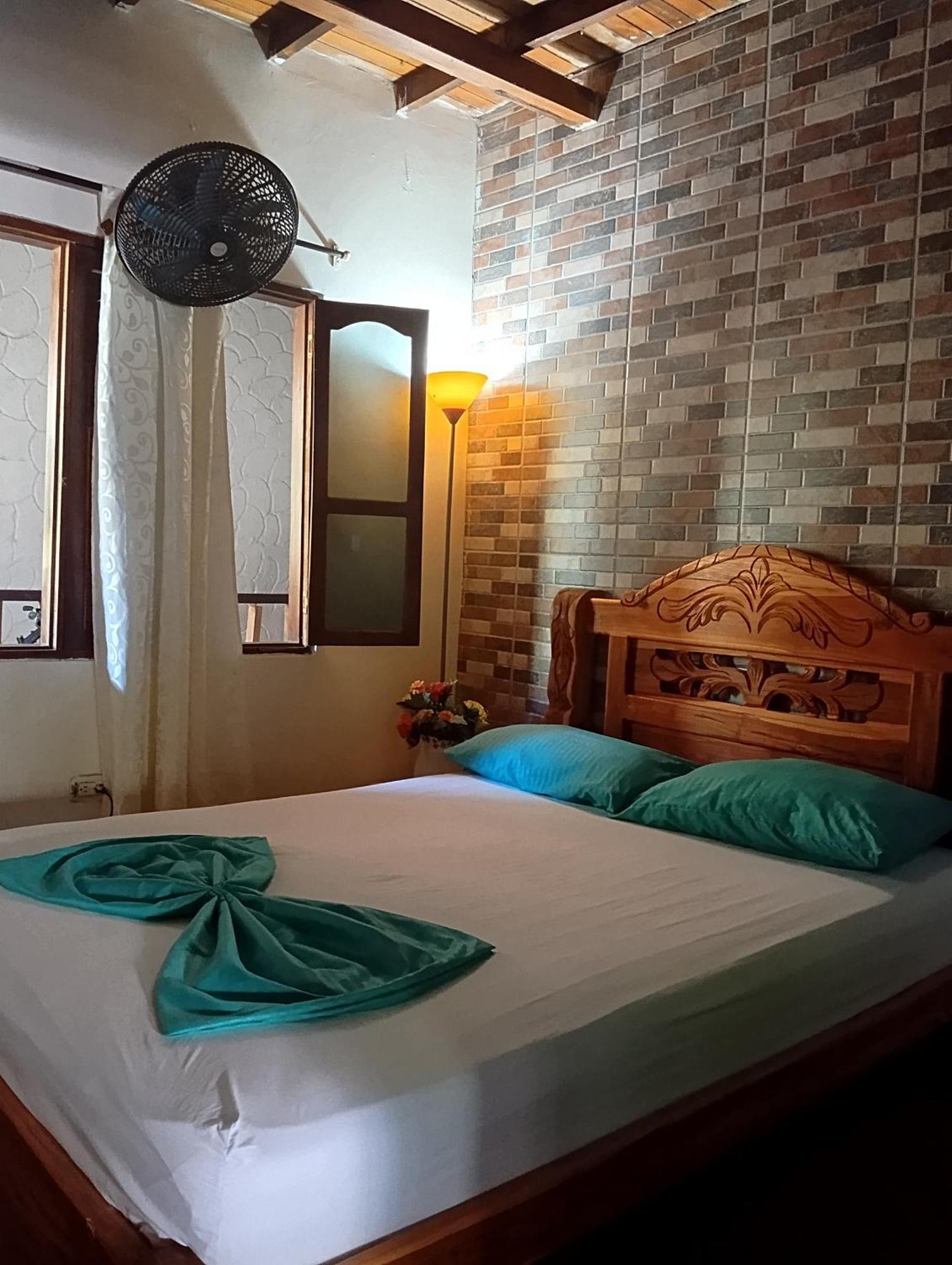Hostal Los Wichos مينسا المظهر الخارجي الصورة