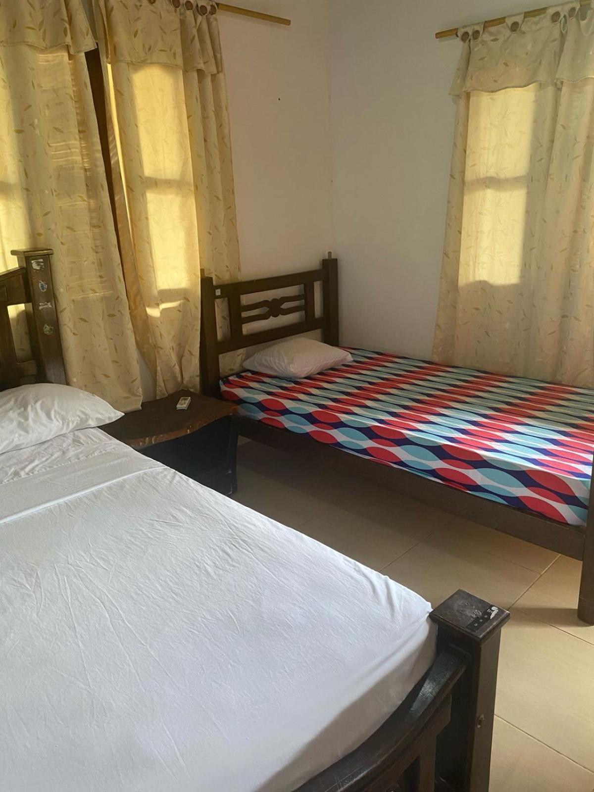 Hostal Los Wichos مينسا المظهر الخارجي الصورة